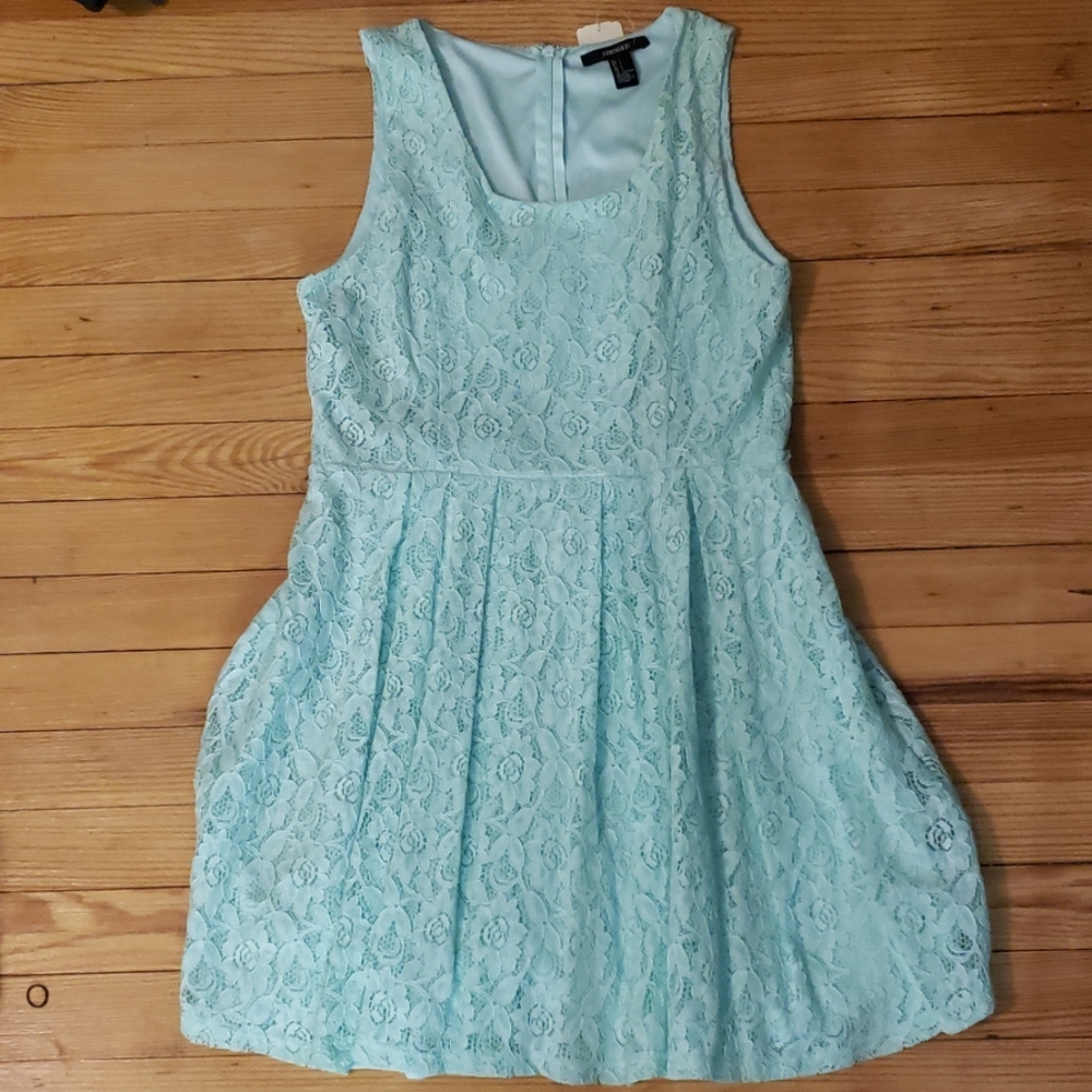 Forever 21 Lace Skater Dress